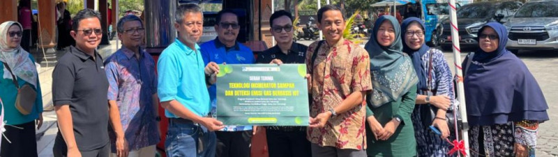 Incinerator Pintar dari UAD Diterapkan di Caturharjo Pandak